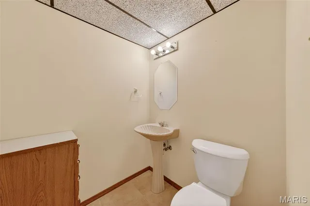 $459,900 | 49 Oak Springs Court, St. Charles, MO 63304