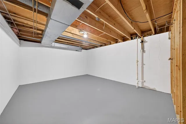 $459,900 | 49 Oak Springs Court, St. Charles, MO 63304