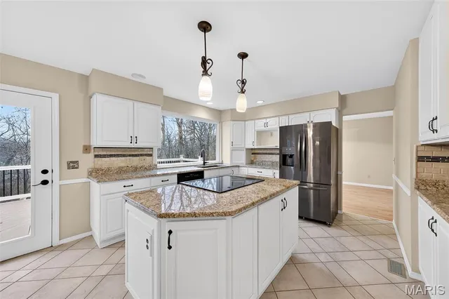 $459,900 | 49 Oak Springs Court, St. Charles, MO 63304