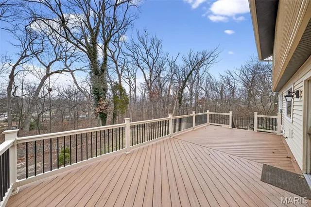 $459,900 | 49 Oak Springs Court, St. Charles, MO 63304