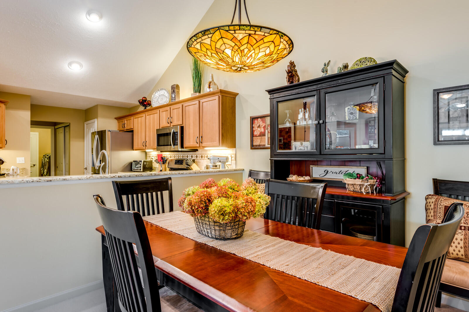 2593 Bluestone Circle Kalamazoo, MI 49009 - Photo 17 of 44 2593 Bluestone Cir | Jeff Leonard