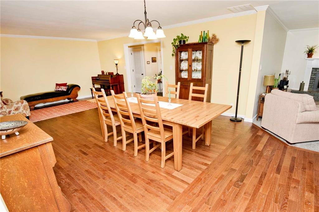 6262 Harbridge Road Indianapolis, IN 46220 - Photo 8 of 31