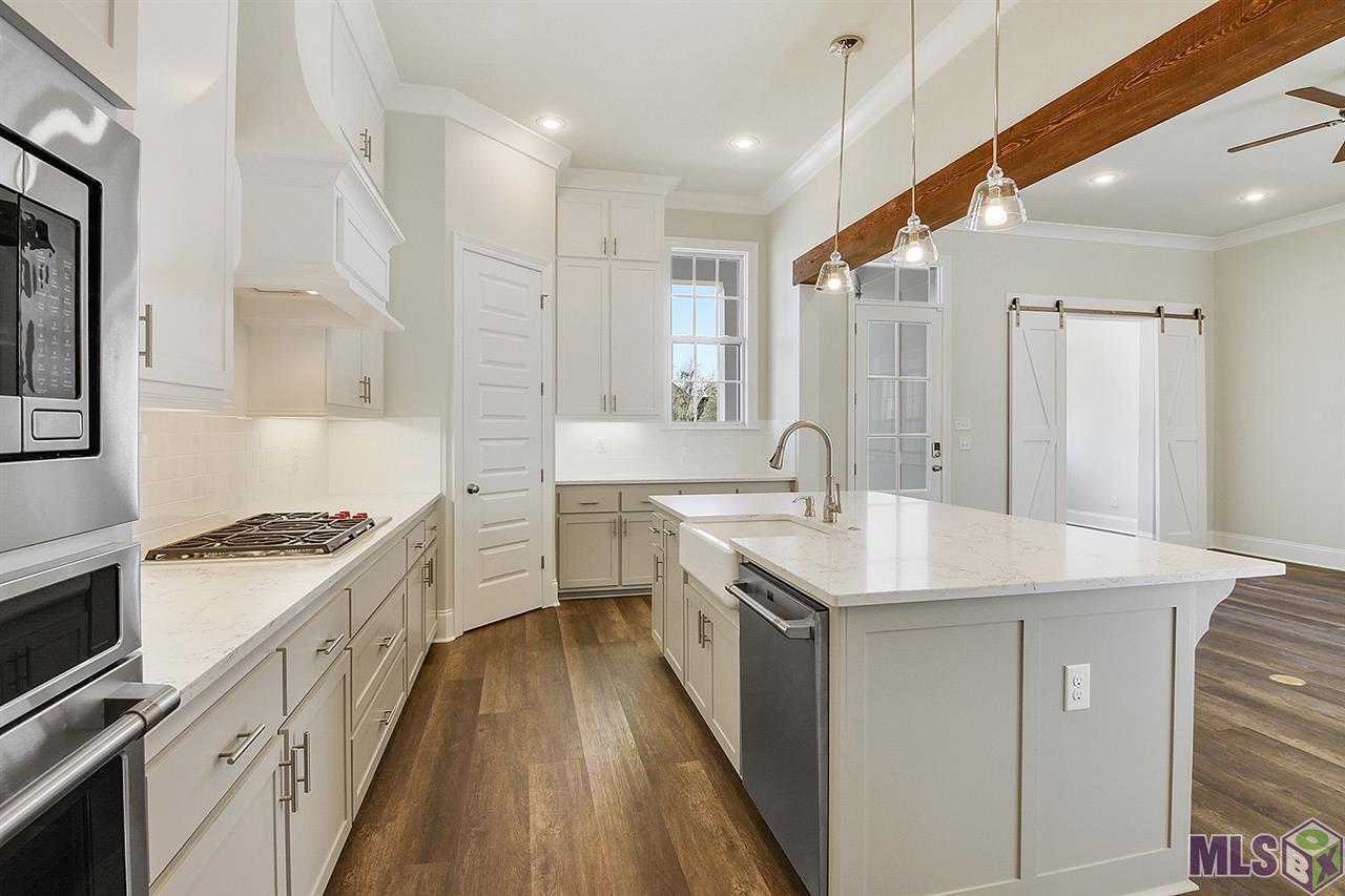 2220 Rouzan Avenue Baton Rouge, LA 70808 - Photo 2 of 19