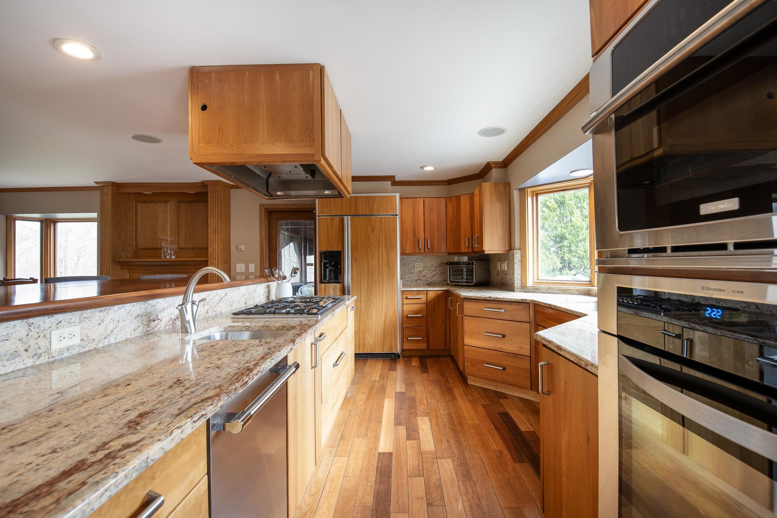 838 Cricket Hill Road Killington, VT 05751 - Photo 17 of 58