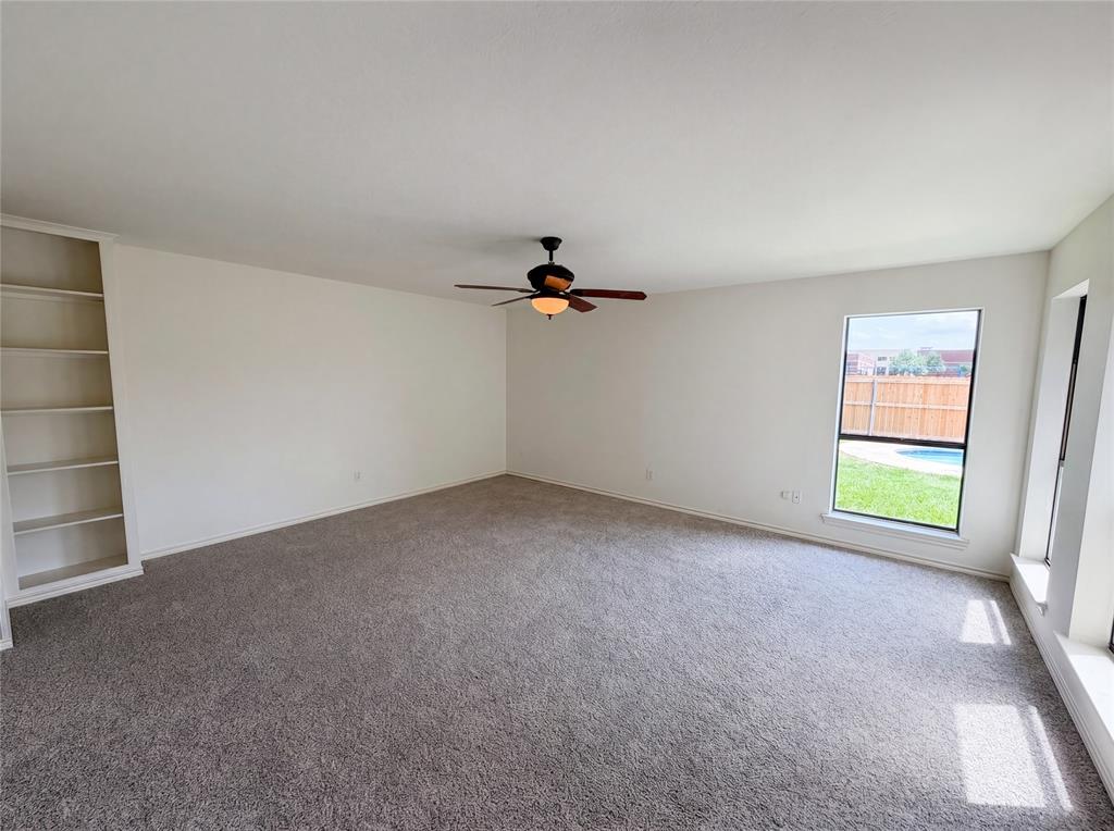 404 Laurel Trail North Terrell, TX 75160 - Photo 14 of 29 an empty room with windows
