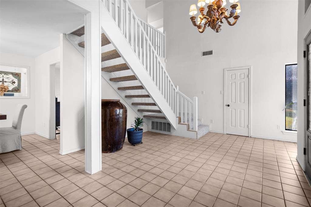 404 Laurel Trail North Terrell, TX 75160 - Photo 8 of 29 a view of a hallway view with staircase