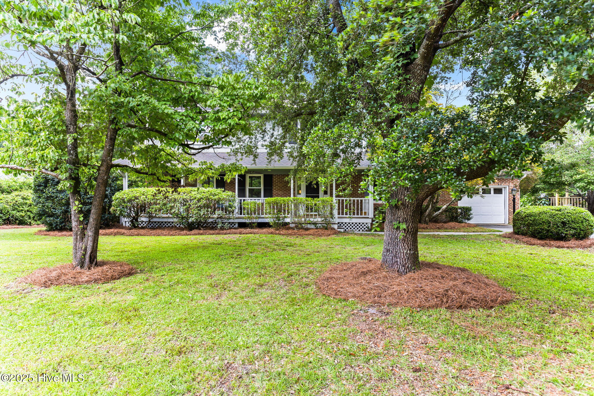 5477 Eastwind Road Wilmington, NC 28403 - Photo 2 of 33 1-web-or-mls-5477-eastwind-rd