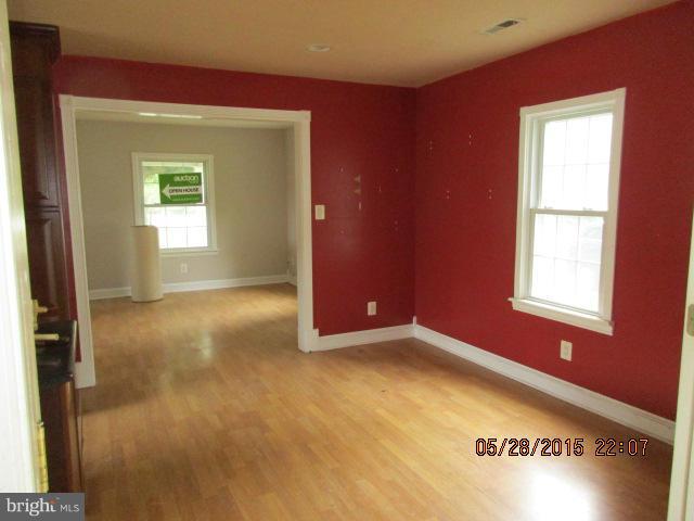 510 Dominion Road Chester, MD 21619 - Photo 3 of 14 Interior (General)