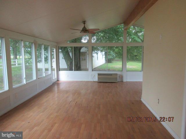 510 Dominion Road Chester, MD 21619 - Photo 7 of 14 Family Room