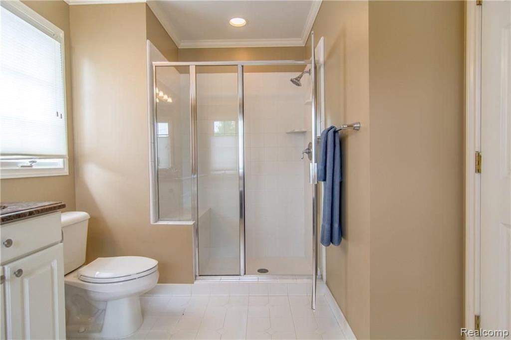 204 North Alice Avenue Rochester, MI 48307 - Photo 32 of 52
