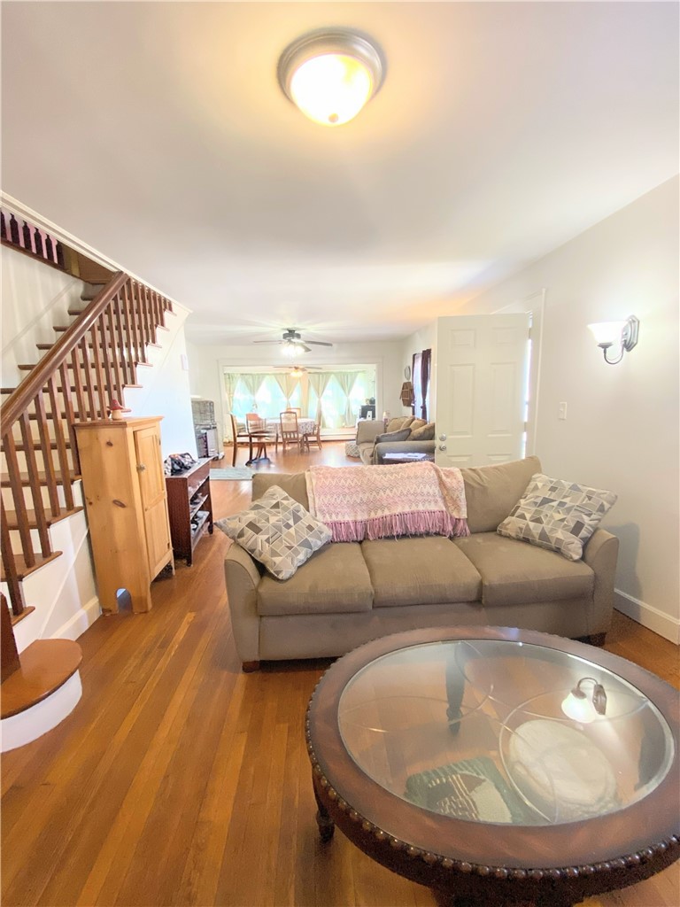 128 Fern Street Warwick, RI 02889 - Photo 2 of 33
