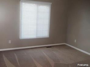 15326 Ashley Court, Unit 22 Macomb, MI 48044 - Photo 7 of 11