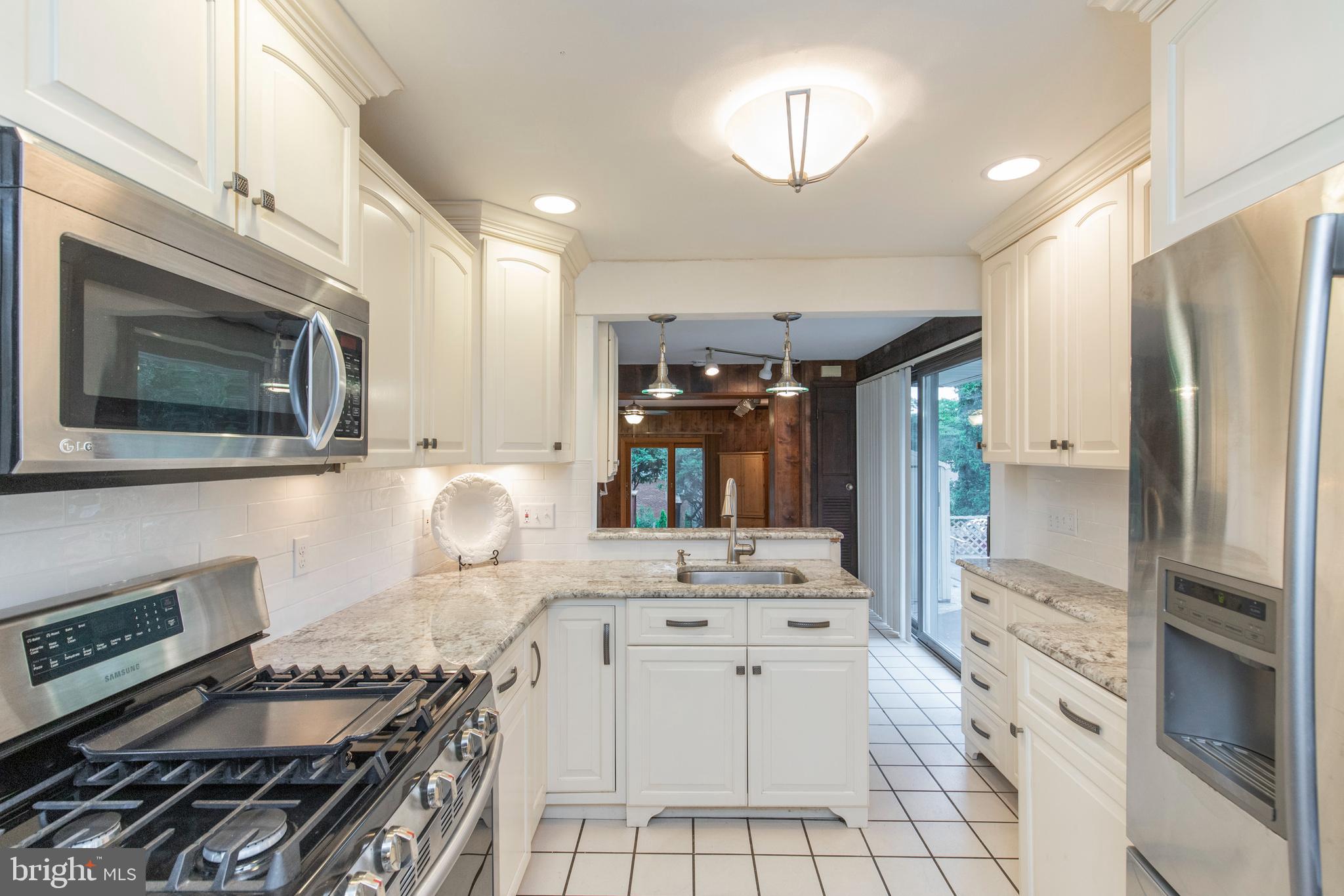 552 Maplewood Road Springfield, PA 19064 - Photo 13 of 30