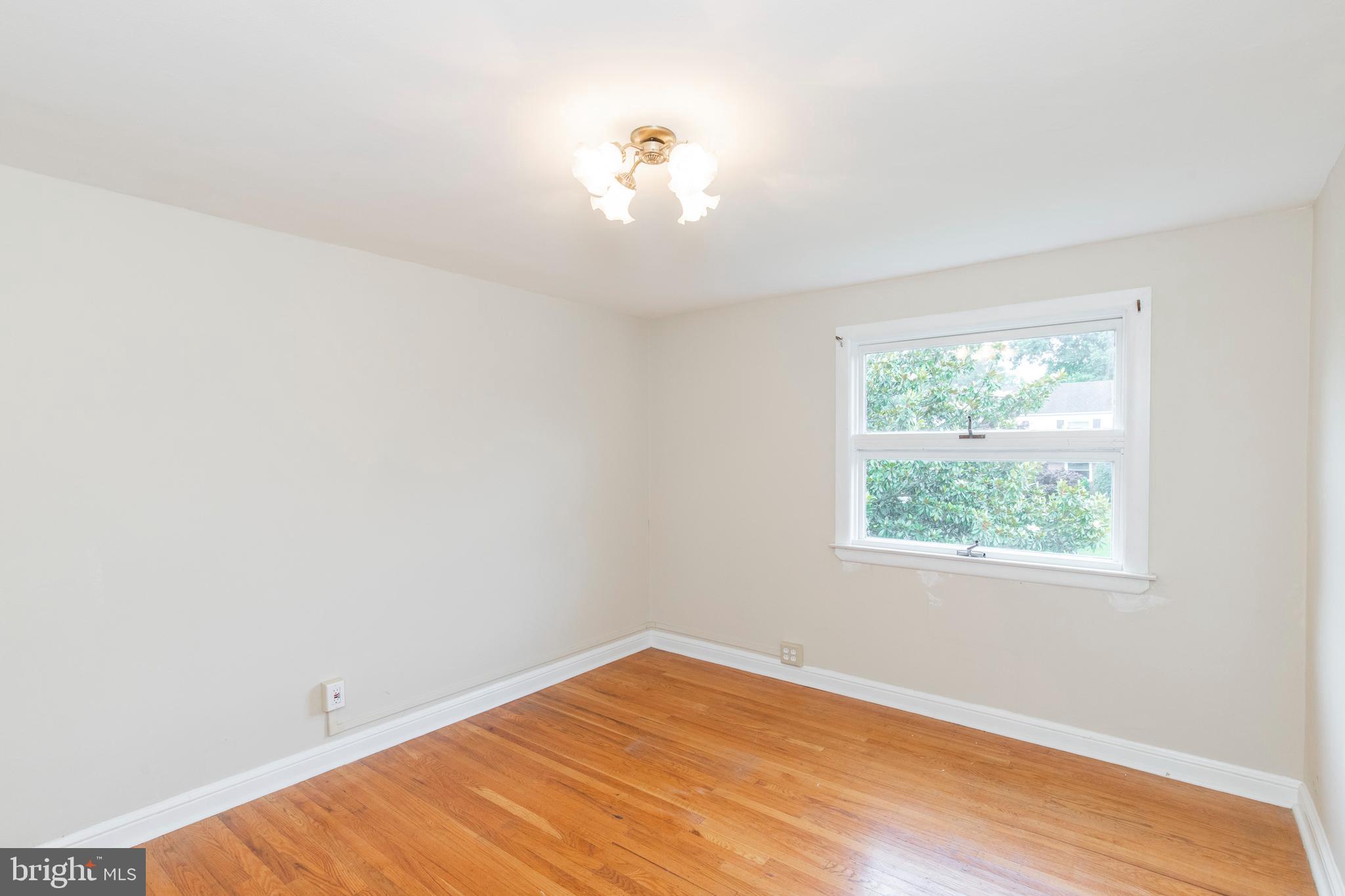 552 Maplewood Road Springfield, PA 19064 - Photo 25 of 30 Bedroom 2