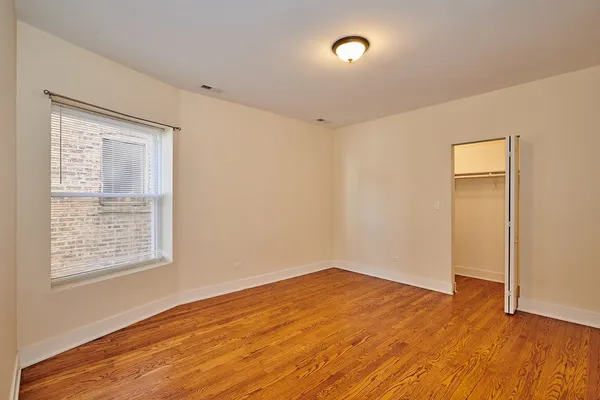 $2,450 | 6241 North Claremont Avenue, Unit 3, Chicago, IL 60659