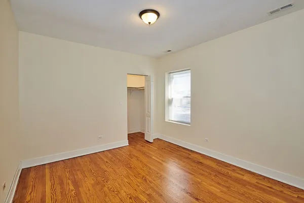 $2,450 | 6241 North Claremont Avenue, Unit 3, Chicago, IL 60659