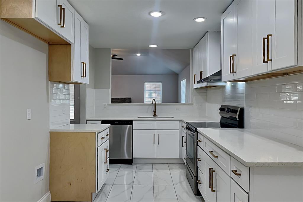 500 Sea Rim Drive Arlington, TX 76018 - Photo 5 of 22