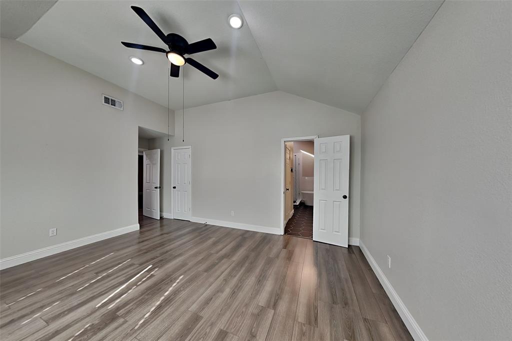 500 Sea Rim Drive Arlington, TX 76018 - Photo 10 of 22