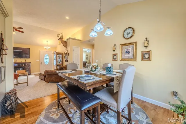 $254,900 | 20997 Hideaway Lane, St. Robert, MO 65584