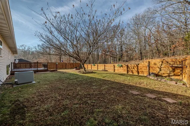 $249,900 | 20997 Hideaway Lane, St. Robert, MO 65584