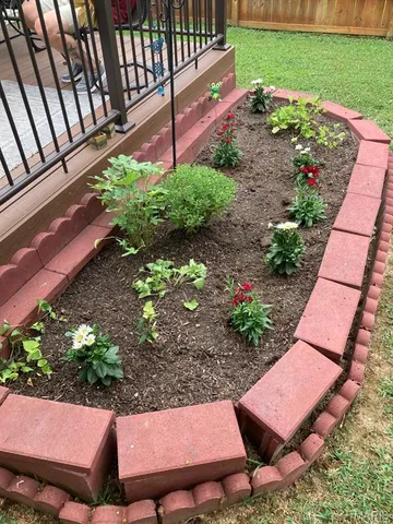 $249,900 | 20997 Hideaway Lane, St. Robert, MO 65584