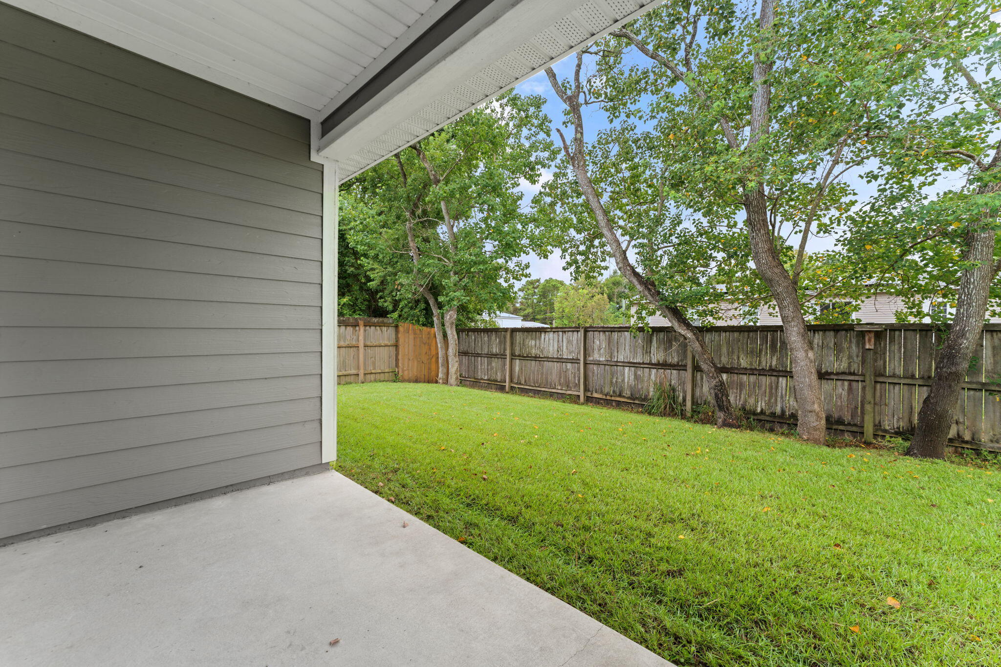 2163 Wind Trace Road North Navarre, FL 32566 - Photo 24 of 31 So much privacy