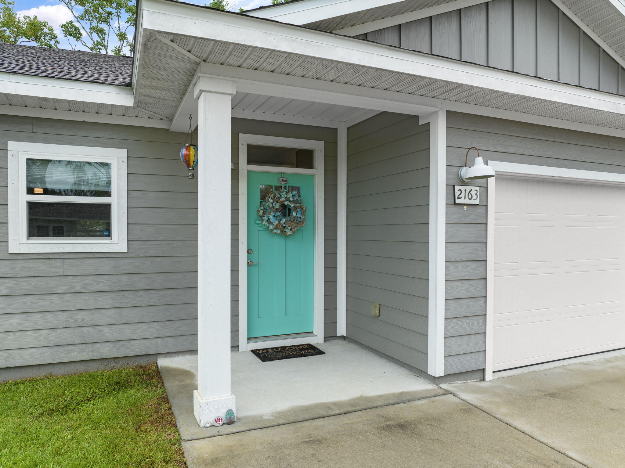 2163 Wind Trace Road North Navarre, FL 32566 - Photo 4 of 31 Adorable & affordable