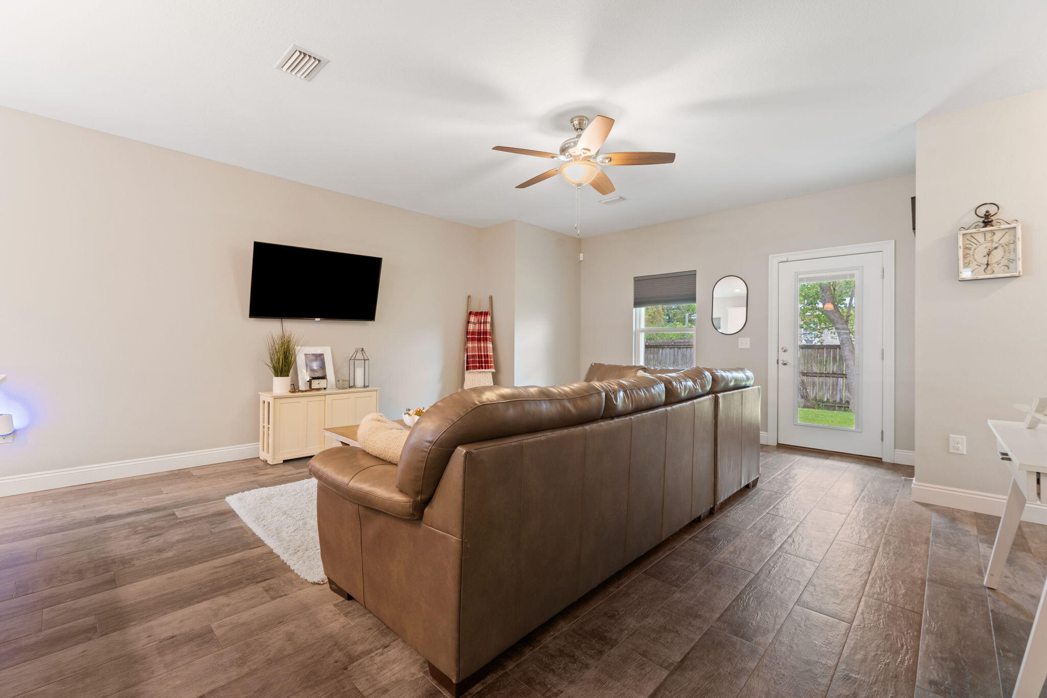 2163 Wind Trace Road North Navarre, FL 32566 - Photo 6 of 31 Levelor upgraded blinds