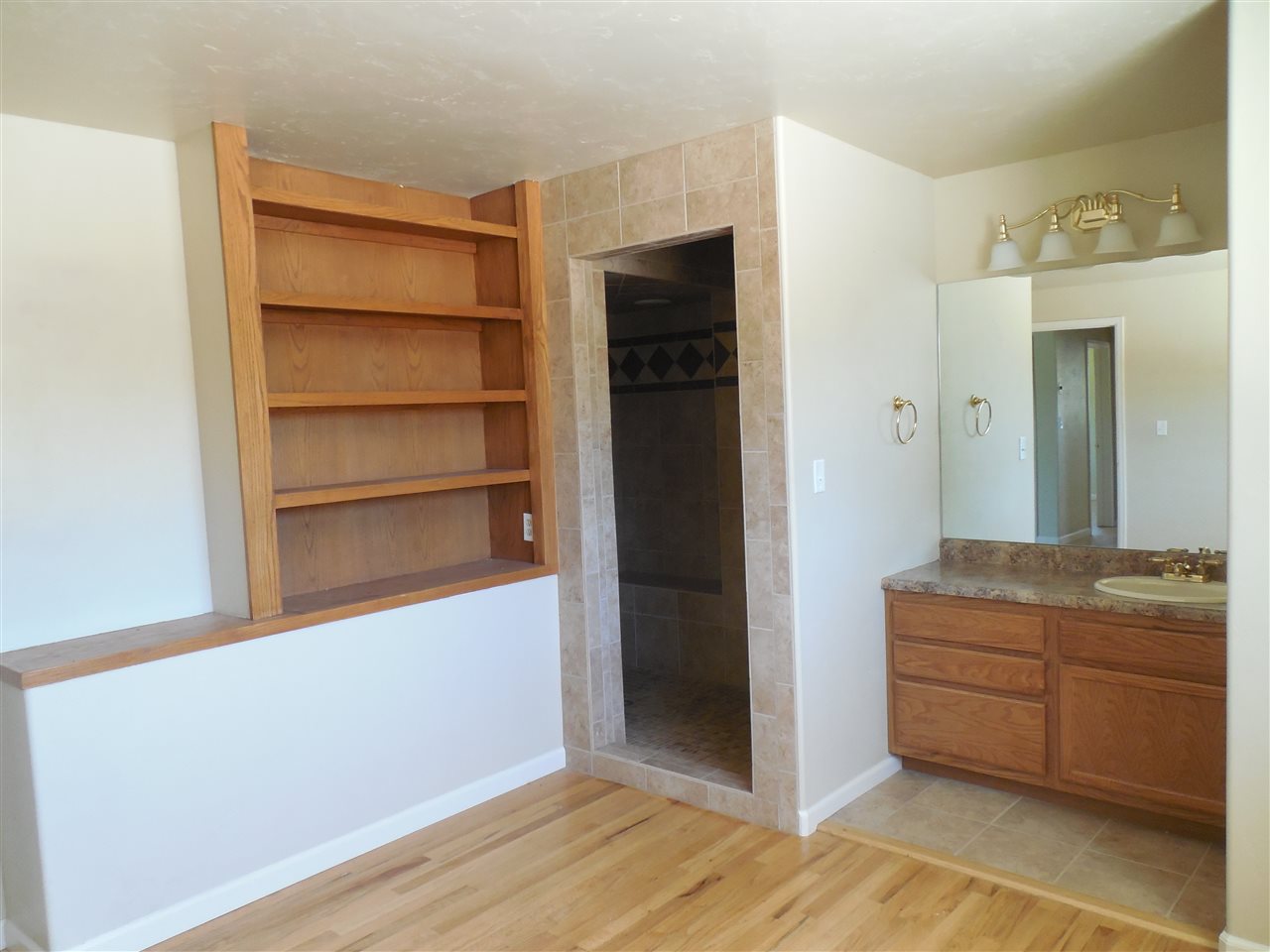 2766 B Road Grand Junction, CO 81503 - Photo 11 of 31 Gallery Image 11