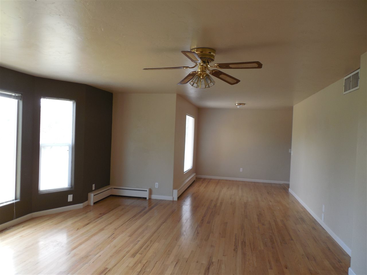 2766 B Road Grand Junction, CO 81503 - Photo 8 of 31 Gallery Image 8