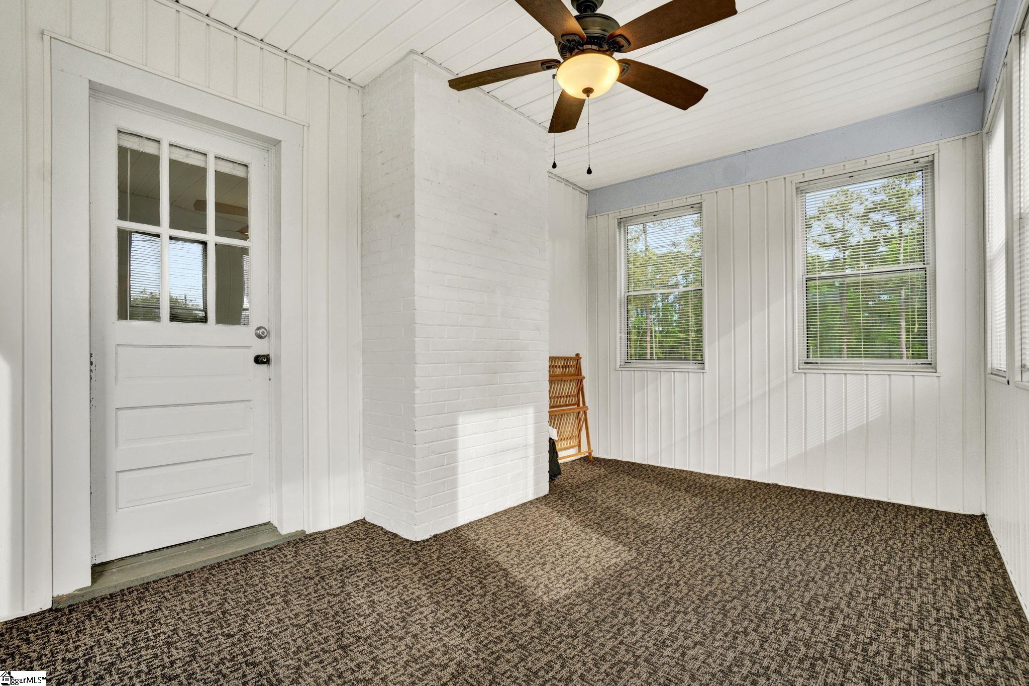 201 Pine Street Clinton, SC 29325 - Photo 33 of 42