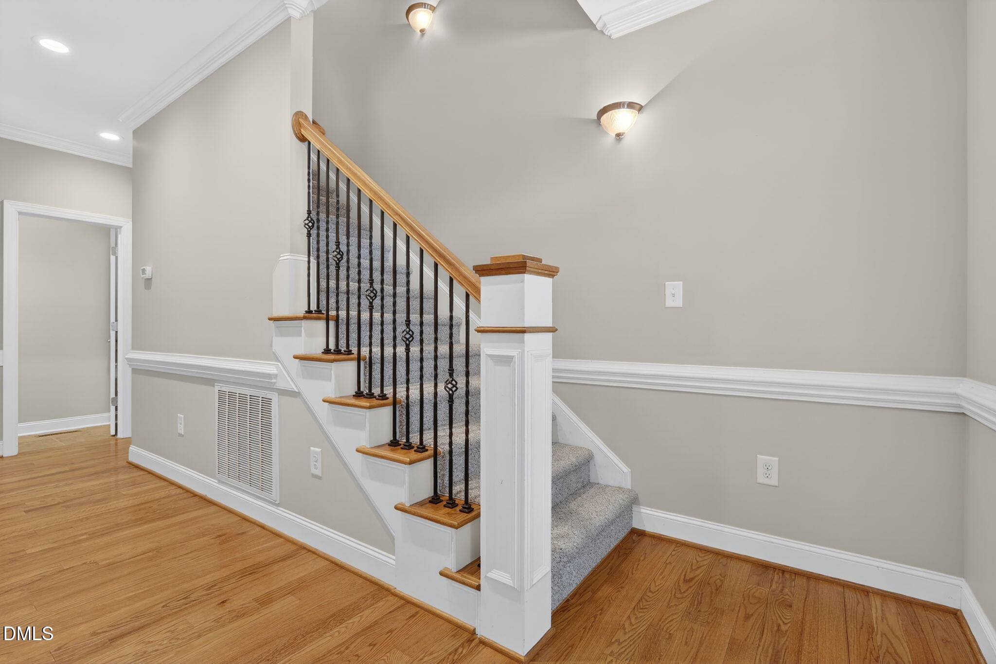 6730 Hemlock Court Sims, NC 27880 - Photo 4 of 39 Entry