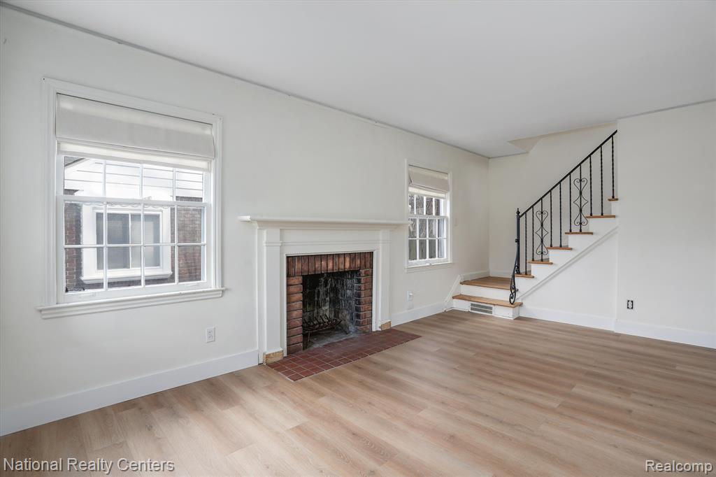 2625 Eight Mile Road Highland Park, MI 48203 - Photo 3 of 21