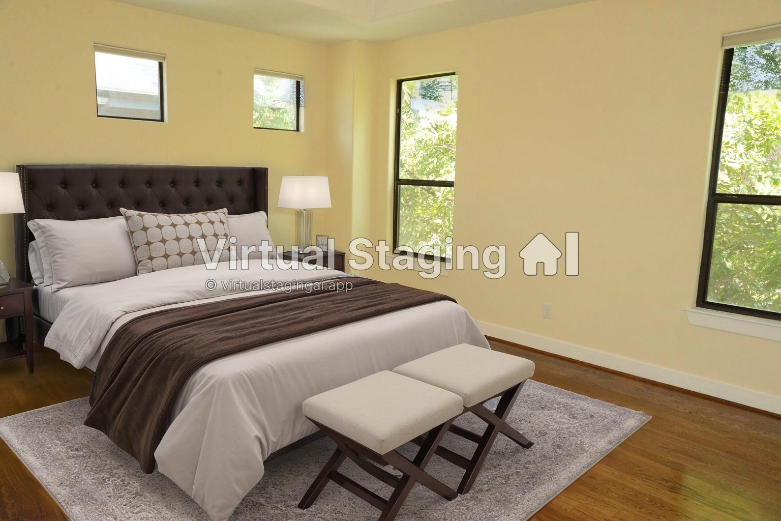 615 West 27th Street, Unit B Houston, TX 77008 - Photo 5 of 9 a bedroom with a bed and a window