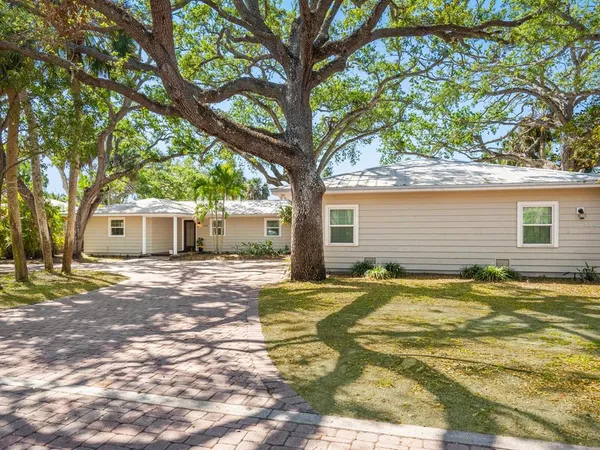 $2,500,000 | 1248 Northport Drive, Sarasota, FL 34242