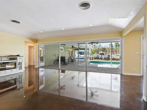 $2,500,000 | 1248 Northport Drive, Sarasota, FL 34242