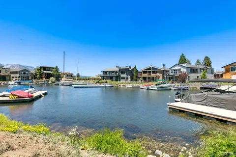 $998,000 | 1975 Daggett Court, South Lake Tahoe, CA 96150