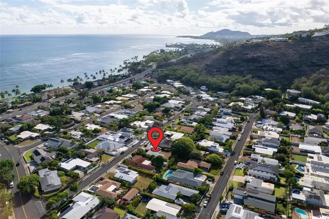 an aerial view of multiple house