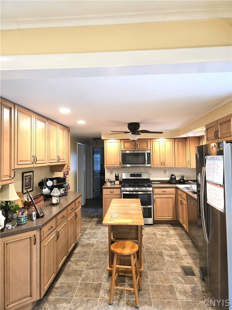 8239 Kimball Road Vienna, NY 13308 - Photo 12 of 41 Gallery Image 12