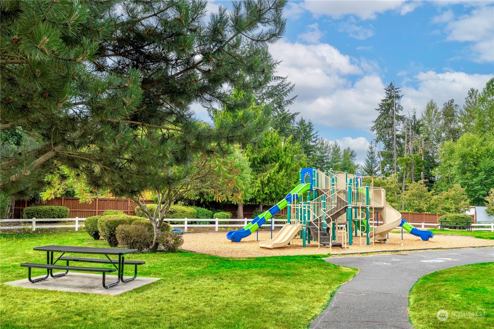 15513 38th Drive Southeast Bothell, WA 98012 - Photo 25 of 25 a view of a park with large trees