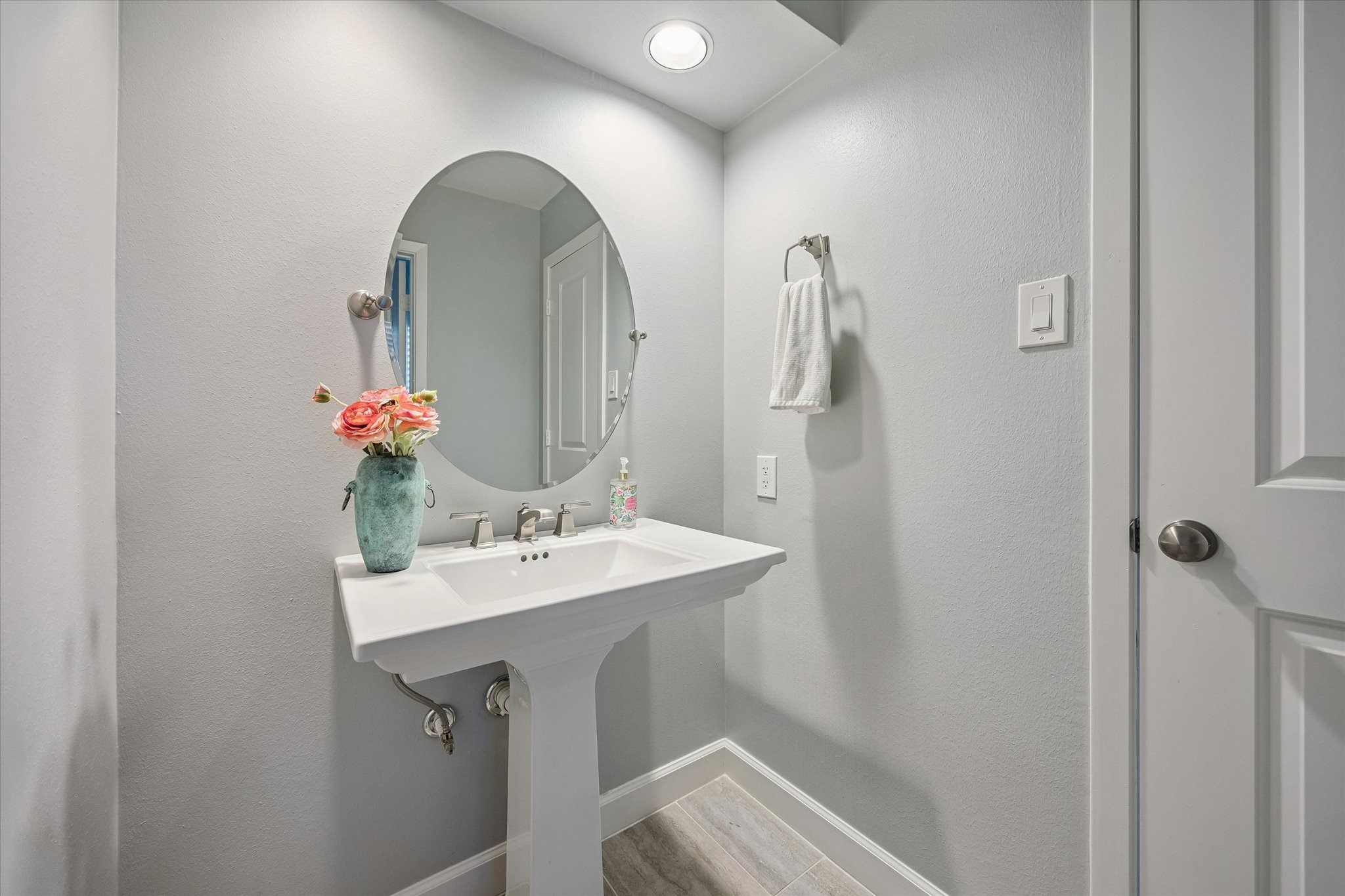 5222 Birdwood Road Houston, TX 77096 - Photo 23 of 27 Gallery Image 23
