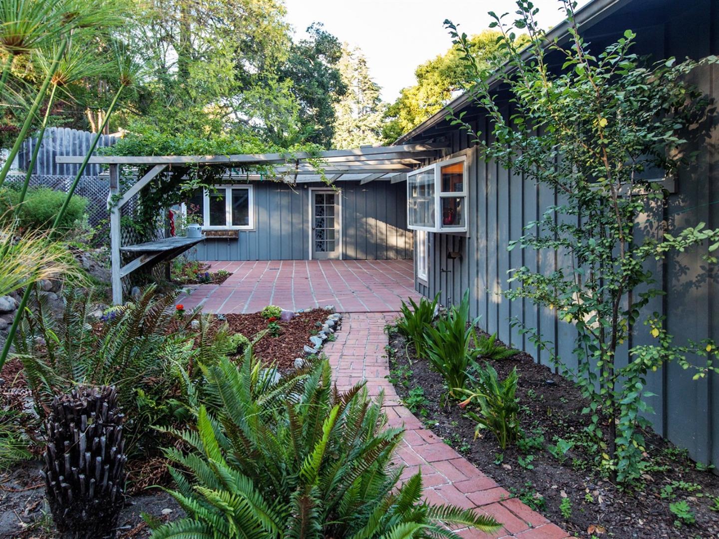 220 Sims Road Santa Cruz, CA 95060 - Photo 5 of 18 Gallery Image 5
