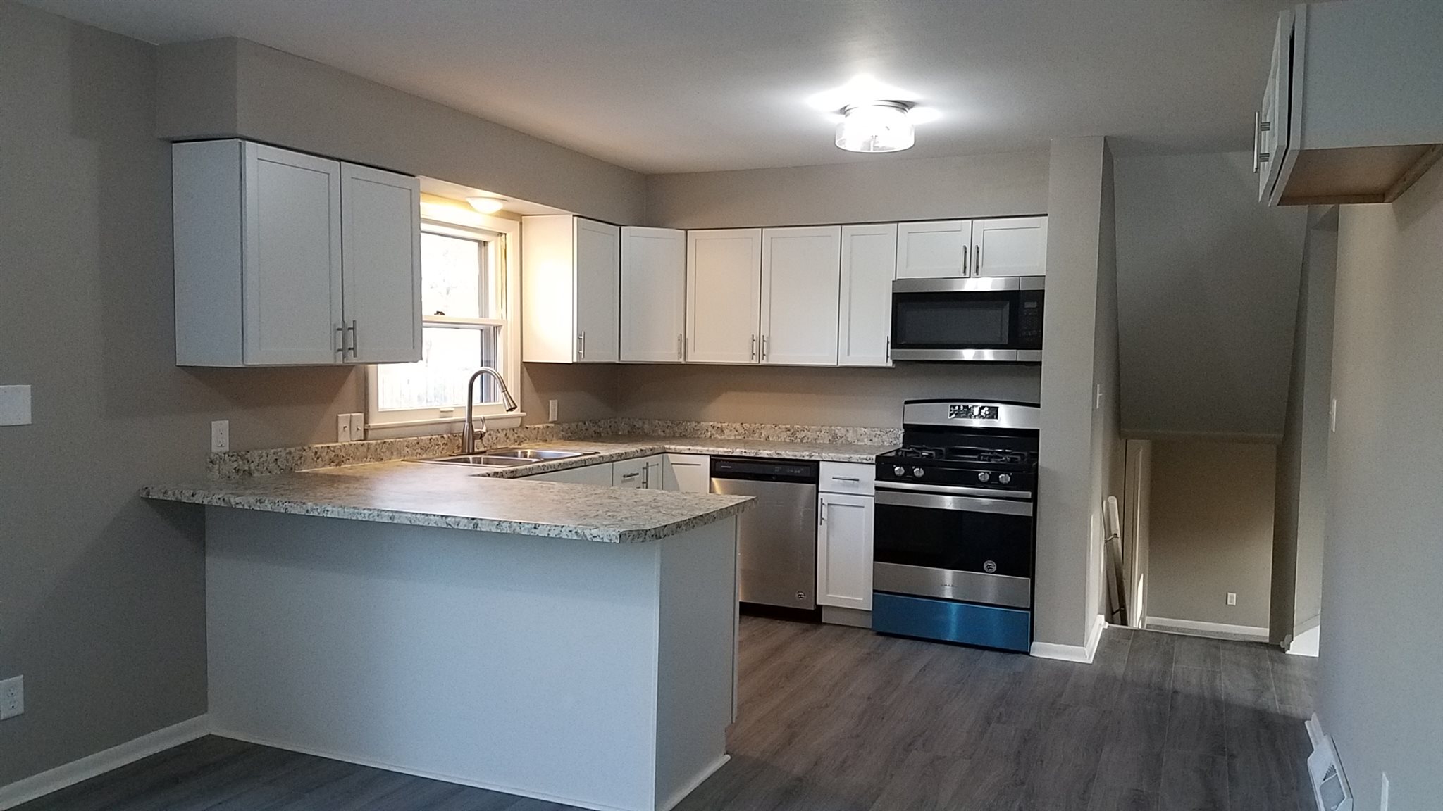 4915 Reed Road Fort Wayne, IN 46835 - Photo 5 of 18 Gallery Image 5