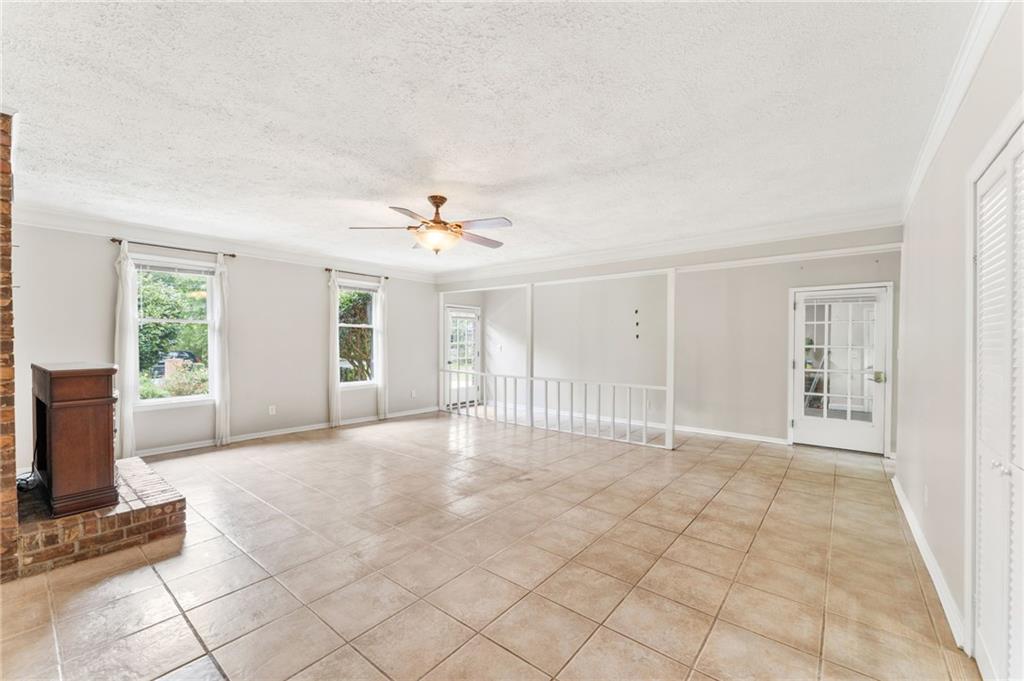 3090 Housley Road Marietta, GA 30066 - Photo 14 of 26 Gallery Image 14