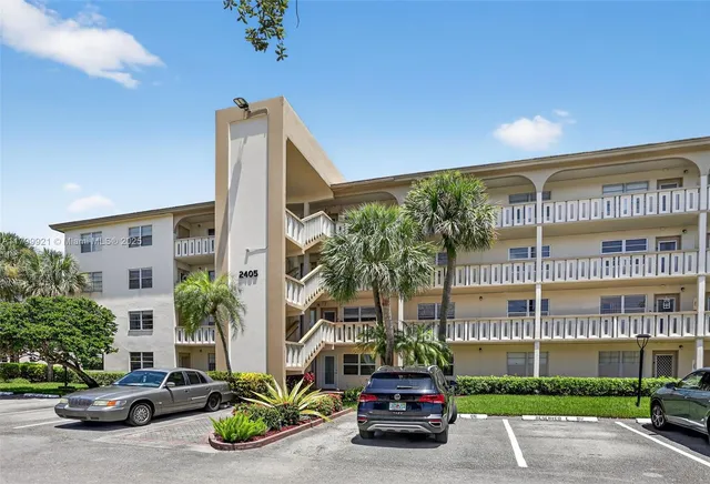 $99,000 | 2405 Antigua Circle, Unit E1, Coconut Creek, FL 33066