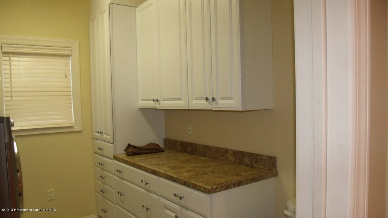 915 Old Logger Road Moscow, PA 18444 - Photo 30 of 41 Gallery Image 30