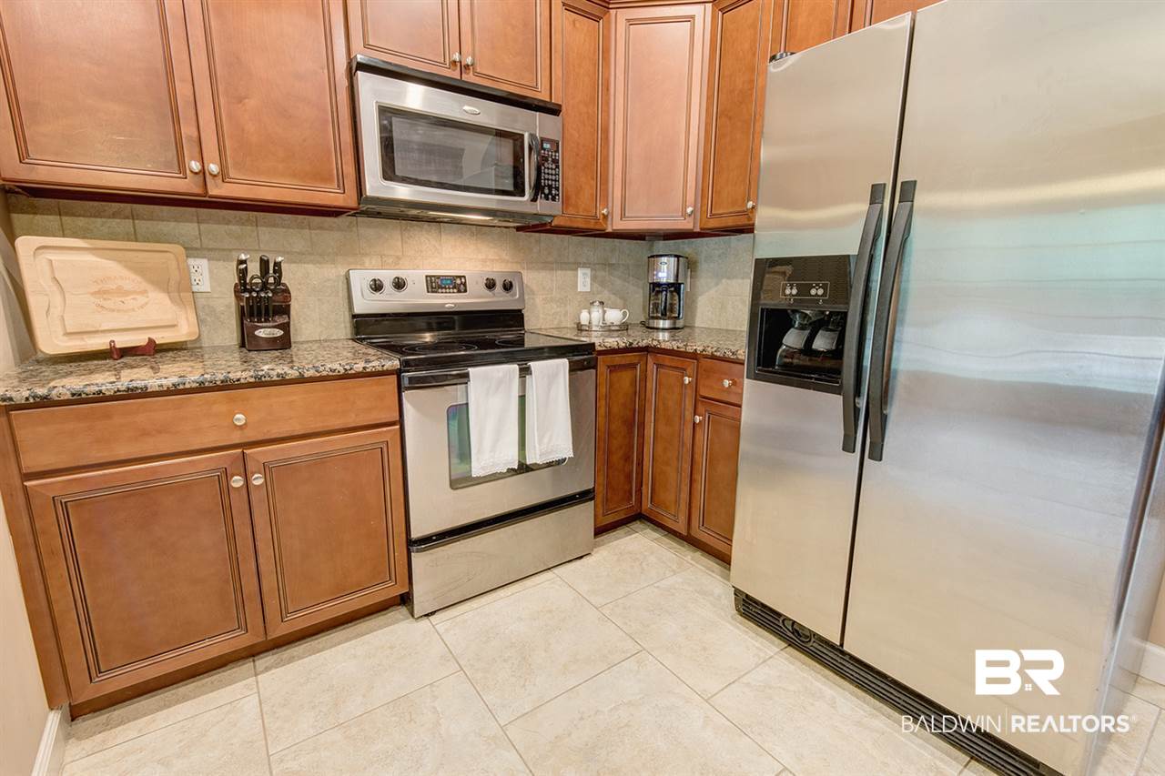 30521 Pinyon Drive Daphne, AL 36527 - Photo 16 of 30 SS Appliances