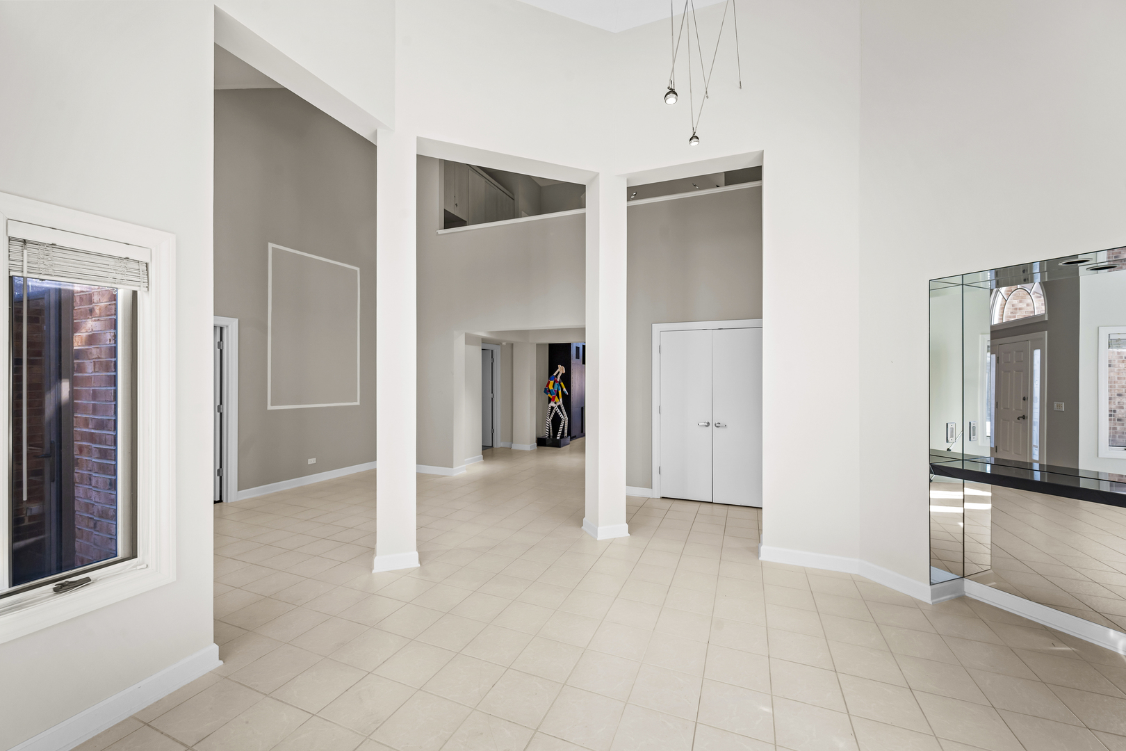 556 Rivershire Place Lincolnshire, IL 60069 - Photo 3 of 22