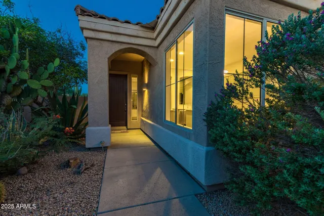 a view of entrance door of the house