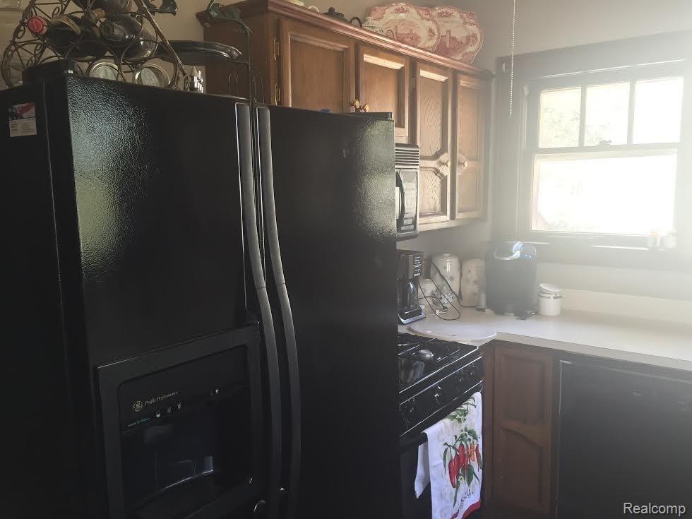 7321 West Road Washington, MI 48094 - Photo 15 of 28 kit2.jpg